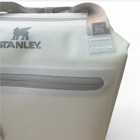 STANLEY. *NWT THE ALL-DAY JULIENNE MINI COOLER 7.2 QT | 7L - Picture 4 of 11